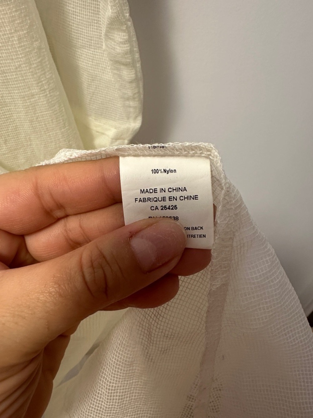 Lightweight White Hooded Button-Front Long Duster Sheet Jacket - Picture 5 of 11